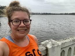 Because I've been volunteering at the Tim Kennard for several years, I  haven't run a flat 10-miler since 2019. I wanted to see what kind of time I  could run