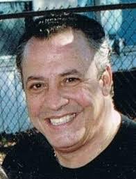 Leon Starr's Instagram, Twitter & Facebook