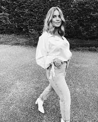 I ett blogginlägg berättar hon om händelsen. Maja Nilsson Lindelof On Instagram Let The Weekend Begin My Mom Arrived This Morning And It S Gonna Be 20 Degrees Let The Weekend Begin Fashion Outfits