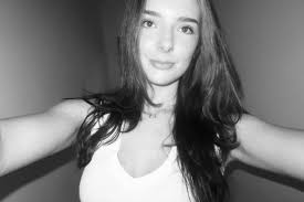 camera crumbs ☝🏽