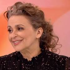 Gbbo'S Nadiya Hussain Protects Her Modesty During Hair Cut | Daily Mail  Online