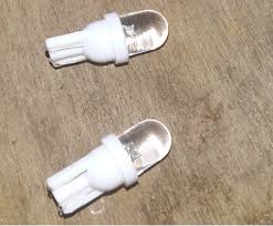 Xtau cm ne rupa mentol tu. Homemade Diy Howto Make Replacing Perodua Alza Day Running Light T10 E4 Halogen Lamp
