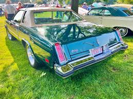 Image result for Dark Aqua 1977 Oldsmobile
