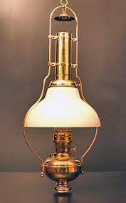 Comme un grand nombre de nos modèles font partie de séries. Detailseite Aladdin Lampe Brass De Luxe Hytta De