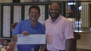 Pacific Office Automation Tees Off For A Cause