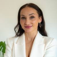 900+ "Erna ....." profiles