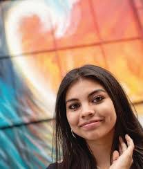 Derald Shaw's Instagram, Twitter & Facebook