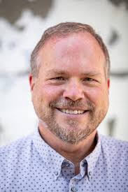 InterGen Studio: Using multimedia to create intergenerational links