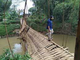 Please use the follow button to get notification about the latest chapter next time when you visit novelonlinefull.com. Jembatan Gantung Rusak Berat Aktivitas Warga Terganggu Republika Online