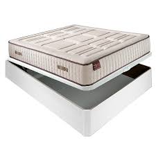 The king size bed is a glorious 76 inches wide and 80 inches long, making it perfect for anyone who needs more sleeping space. Kaufen Sie Eine Memory Foam Matratze Und Ein Klappsofa Aus Holz