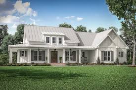 House plans with wraparound porches also allow for scenic vistas from two or more directions, making these designs especially suitable for view lots. Bonus Room House Plans