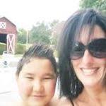 Stacey Burd's Instagram, Twitter & Facebook