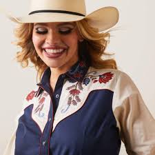 Stamps And Dies Essentials By Ellen Abstract Island Designer Dies Ocean Ellen  Hutson