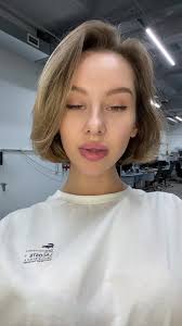 Empowering Robot Girls Rule TikTok with Cyberpunk Beauty