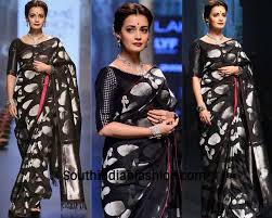 #saree#celebritysaree#partywear#partywearsareesouth indian actress,south indian actresses,rakul preet singh,south indian hot actress in saree pics,popular. 7 Times Actresses Looked Spellbinding In Kanchipuram Sarees