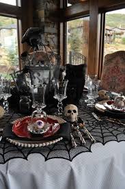 Cool And Spooky Halloween Table Decorations Halloween Table Decorations Halloween Tablescape Halloween Party Dinner