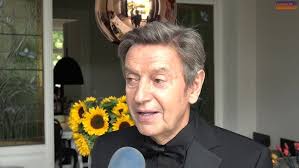 Willy Sommers verrast zijn vrouw Cindy