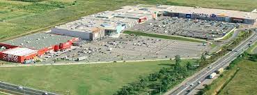 În primele două luni ale lui 2012 cinefilii orădeni vor avea motive de bucurie. Era Shopping Park Oradea Multe Magazine Noi Activitate Continua