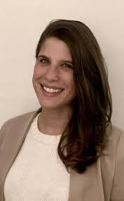 Lauren Morrell's Instagram, Twitter & Facebook