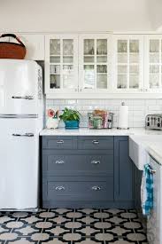 Retro Refrigerators That Brings Humor And Magic In The Kitchen Kitchen Design Kitchen Inspirations Kitchen Cabinet Design