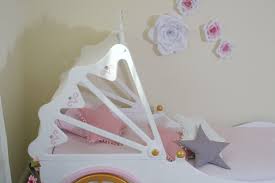 Wir haben unterschiedlichste hersteller & marken untersucht und wir zeigen muster ihnen als leser hier unsere resultate. Prinzessin Bett Kutsche Oli Niki