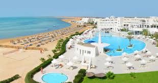Invia garantuje nejnižší cenu na trhu včetně všech slev a akcí. Bravo Djerba Tunisko Djerba Azurove Nebe Luxusni Dovolena Na 100