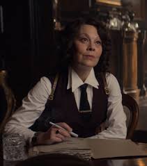 Elizabeth polly gray (née shelby) is the matriarch of the shelby family, aunt of the shelby siblings, the treasurer of the birmingham criminal gang, the peaky blinders, a certified accountant and company treasurer of shelby company limited. Netflix Google Chrome Gyazo Peaky Blinders Clothing Peaky Blinders Aunt Polly Peaky Blinders