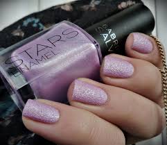 Nikdy nebylo tak snadné udělat si v domácích podmínkách nehty . Pin Auf Piskove Laky