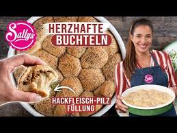 Diese Selbstgemachte Aioli Sosse Ist Die Perfekte Beilage Zu Fleisch Und Fisch Aber Auch Zu Gemusegerichten Und Brot D In 2021 Buchteln Snack Ideen Lebensmittel Essen