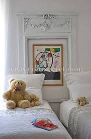 idee deco pour chambre d enfants maison de vacances avec piscine et vue dans la drome provencale coins secrets maisons de village piscine piscine chauffee