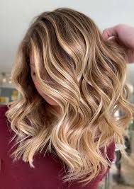 Gorgeous Golden Blonde Hair Color Trends In Year 2020 Voguetypes In 2020 Golden Blonde Hair Color Dark Blonde Hair Color Fall Blonde Hair