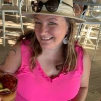 Rebecca Fournier's Instagram, Twitter & Facebook