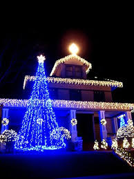 Outdoor lights with 8 tube meteor shower rain lights &amp; Feelin Blue Corner Paint Outdoor Christmas White Christmas Lights Outdoor Christmas Decorations