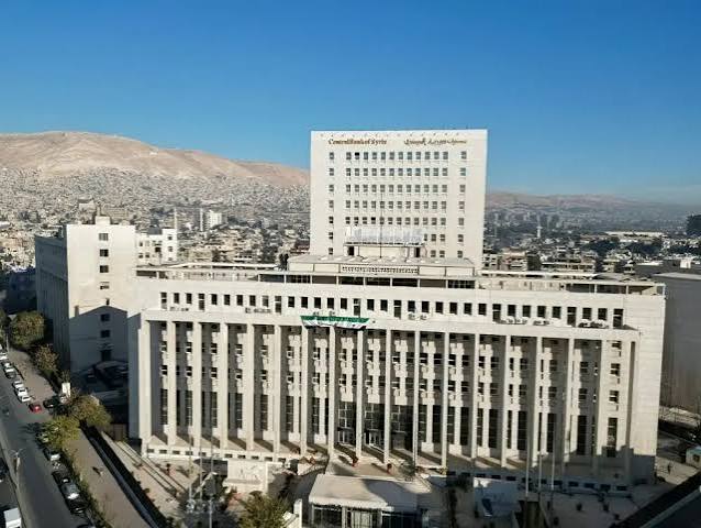 المصرف المركزي: منحة البنك الدولي تدعم التعافي الاقتصادي وتعزز الشفافية  المالية - الإخبارية السورية