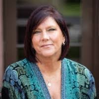 Cynthia Grabowski's Instagram, Twitter & Facebook