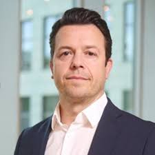 Again with colleagues of Commerzbank AG & friends we collected boxes for…