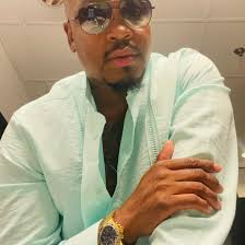 Lashika Slimgoodie Almond...