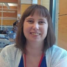 Jennifer Fallis's Instagram, Twitter & Facebook