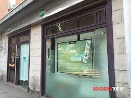 Il gruppo banco bpm nasce il primo gennaio 2017 dalla fusione di due grandi banche popolari, banco popolare e banca popolare di milano, che a seguito della trasformazione in società per azioni hanno dato vita a una realtà solida, redditiva e sostenibile. Rapina Con Cutter Alla Banca Popolare Di Milano Di Porta San Vitale
