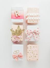 12 Gorgeous Ways To Wrap Your Gifts Gift Wraping Birthday Gift Wrapping Diy Holiday Gifts