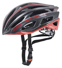 Uvex Race 5 The New Flagship Model From The Pros The Aerodynamically Perfectly Shaped And Ventilated Uvex Race 5 Protrudes With Both A Dynamic Alignment An