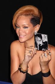 You can't talk about rihanna's hairstyles without paying homage to this major moment in red carpet history. Short Hairstyles Amazing Hairstyles Page 4