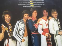 Greatest hits / the best of 3cd new/sealed. Simon Galloway On Twitter Just Found My Sister S Bay City Rollers Albums In The Loft I Strongly Suspect I Was Responsible For Adding The Felt Tip Facial Hair Https T Co X3aqpouu6d
