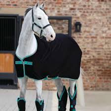 One (1) stadium blanket will be automatically added. Welche Horseware Decken Gibt Es Pferdedecken Blog