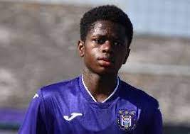 Le rsca va bien déménager au futur stade national ! Dfmubt7higr9sm