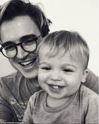 Tom fletcher was born on july 17, 1985 in harrow, london, england as thomas michael fletcher. Tom Fletcher Reveals His Son Buzz Helped Him Beat Depression Daily Mail Online