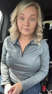 Pamela Leite's Instagram, Twitter & Facebook