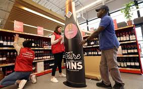 Hasta 10% en jugos seleccionados. Dans Les Coulisses D Une Foire Aux Vins Le Parisien