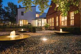 Alles zusammen sorgt für zufriedenes und entspanntes wohnen und arbeiten. Landhaus Pflege Wohnen Garten