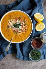 Curry Lentil Soup Is An Easy Vegan Soup That You Can Make With Just A Few Ingredients This Healthy Soup Is Curried Lentil Soup Lentil Curry Vegan Lentil Soup